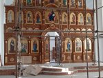 Установка иконостаса в Троицком соборе
