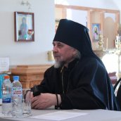 В Сезеновском монастыре прошел круглый стол по направлению: "Древние монашеские традиции в условиях современности"