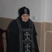 "Серафимой, сиречь пламенем, нареклася еси..."
