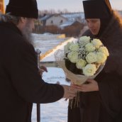 Архиерейская служба в Сезеновской обители.