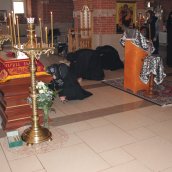 перед Плащаницей