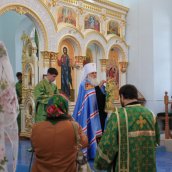 "Горы и холми, взыграйте, пустыня Афонская, возвеселися"