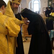 Архиерейская служба в Сезеновской обители-