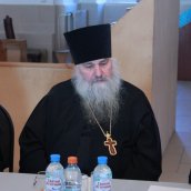 В Сезеновском монастыре прошел круглый стол по направлению: "Древние монашеские традиции в условиях современности"