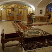Архиерейская служба в Сезеновской обители.