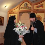 Владыка Максим поздравил матушку игумению с юбилеем