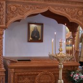 "Серафимой, сиречь пламенем, нареклася еси..."