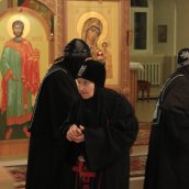Христос раждается - славите!