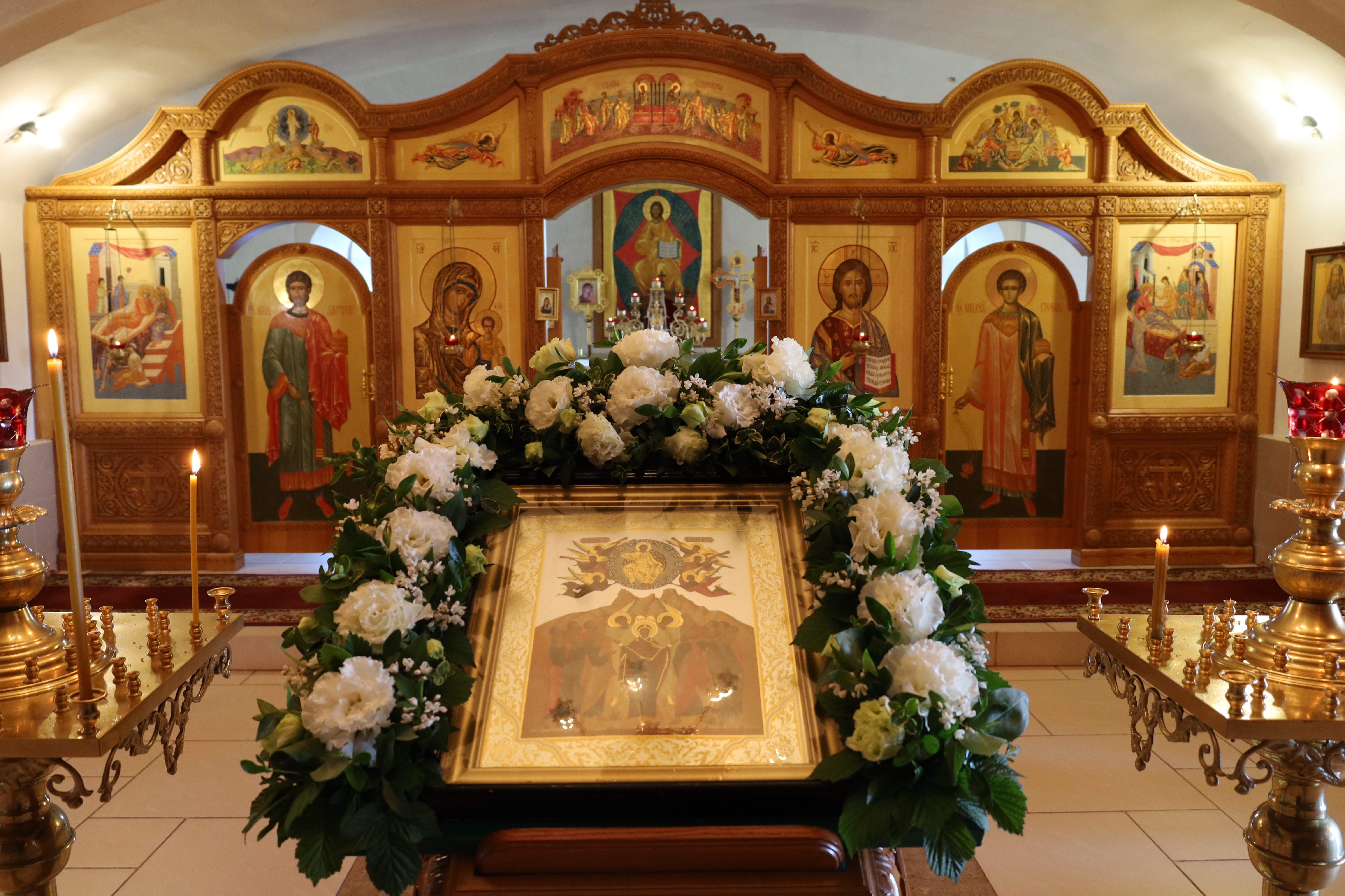 Вознеслся еси во славе на горе Масличней Христе Боже...