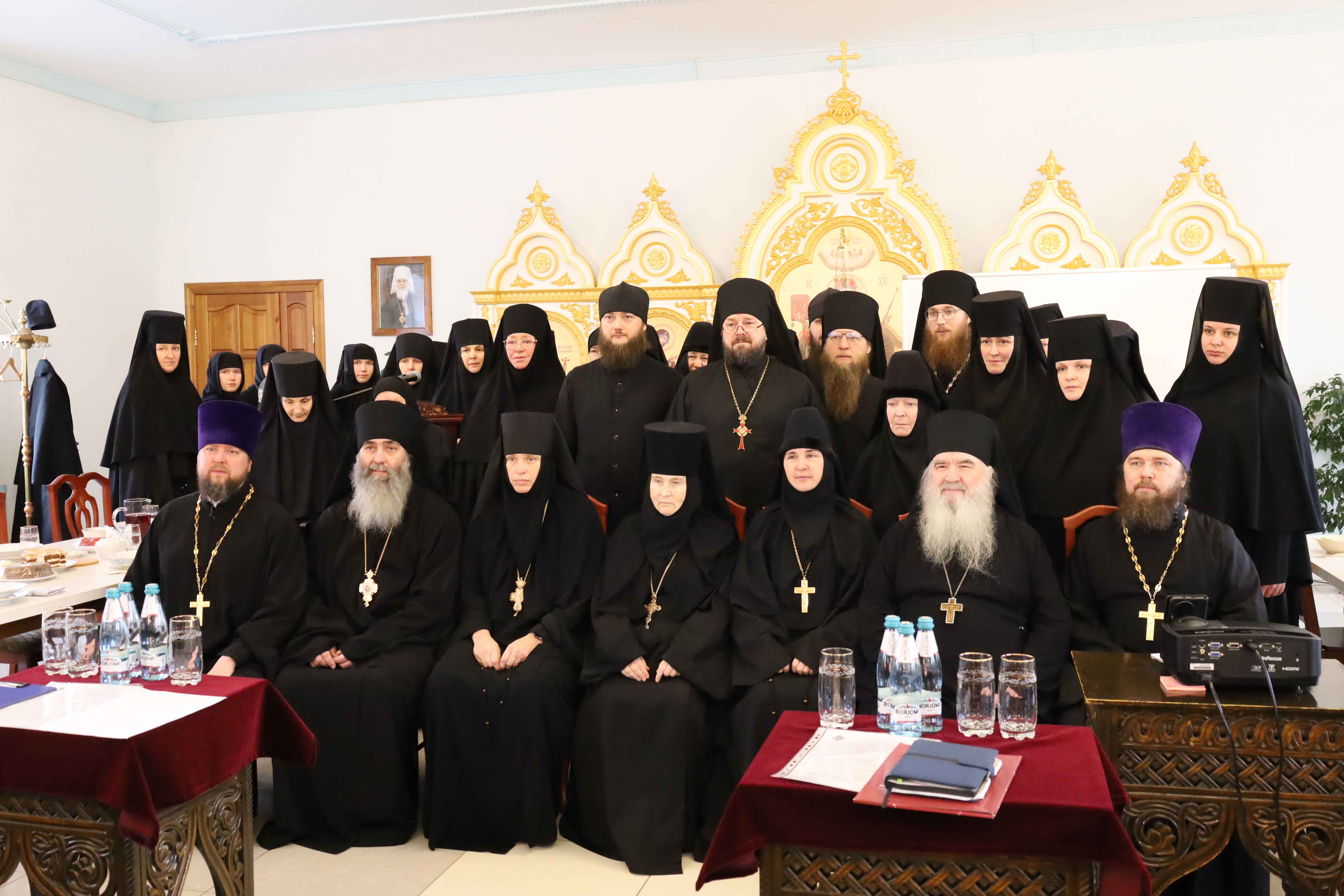 Заседание регионального этапа Рождественских чтений в Св-Тихоновском Преображенском монастыре.