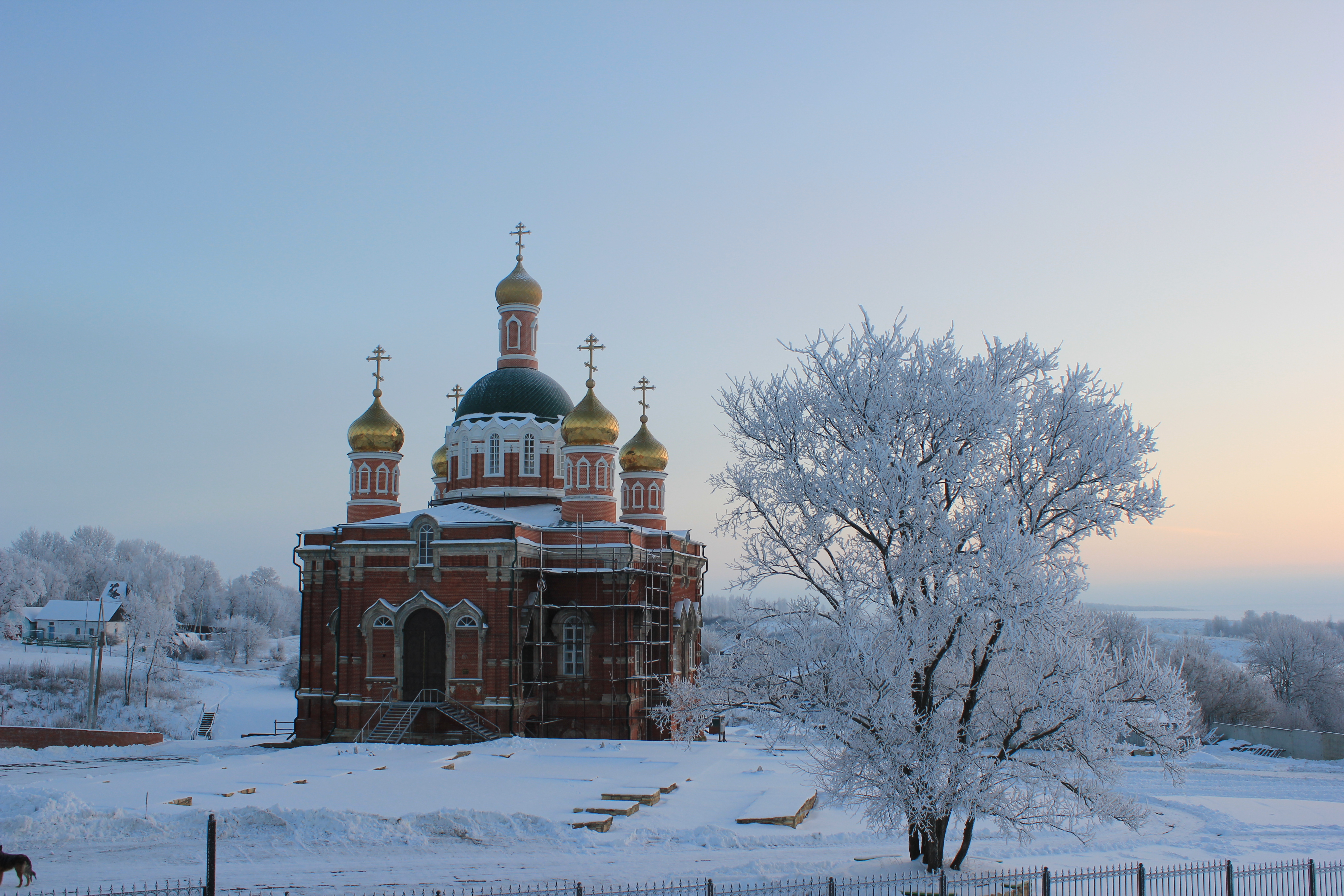Монастырь. Зимние зарисовки.