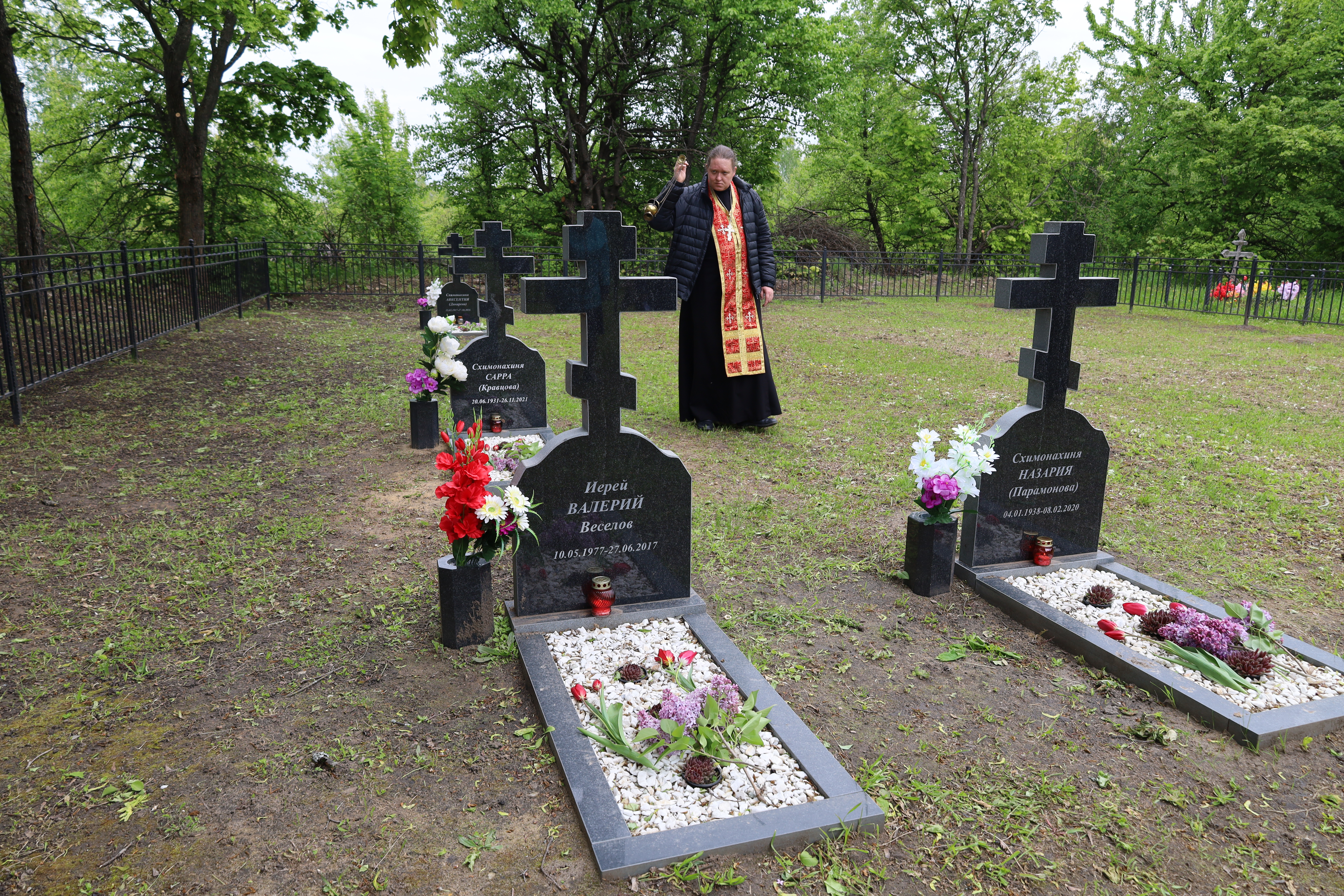 Радоница - первое поминовение усопших после Пасхи.