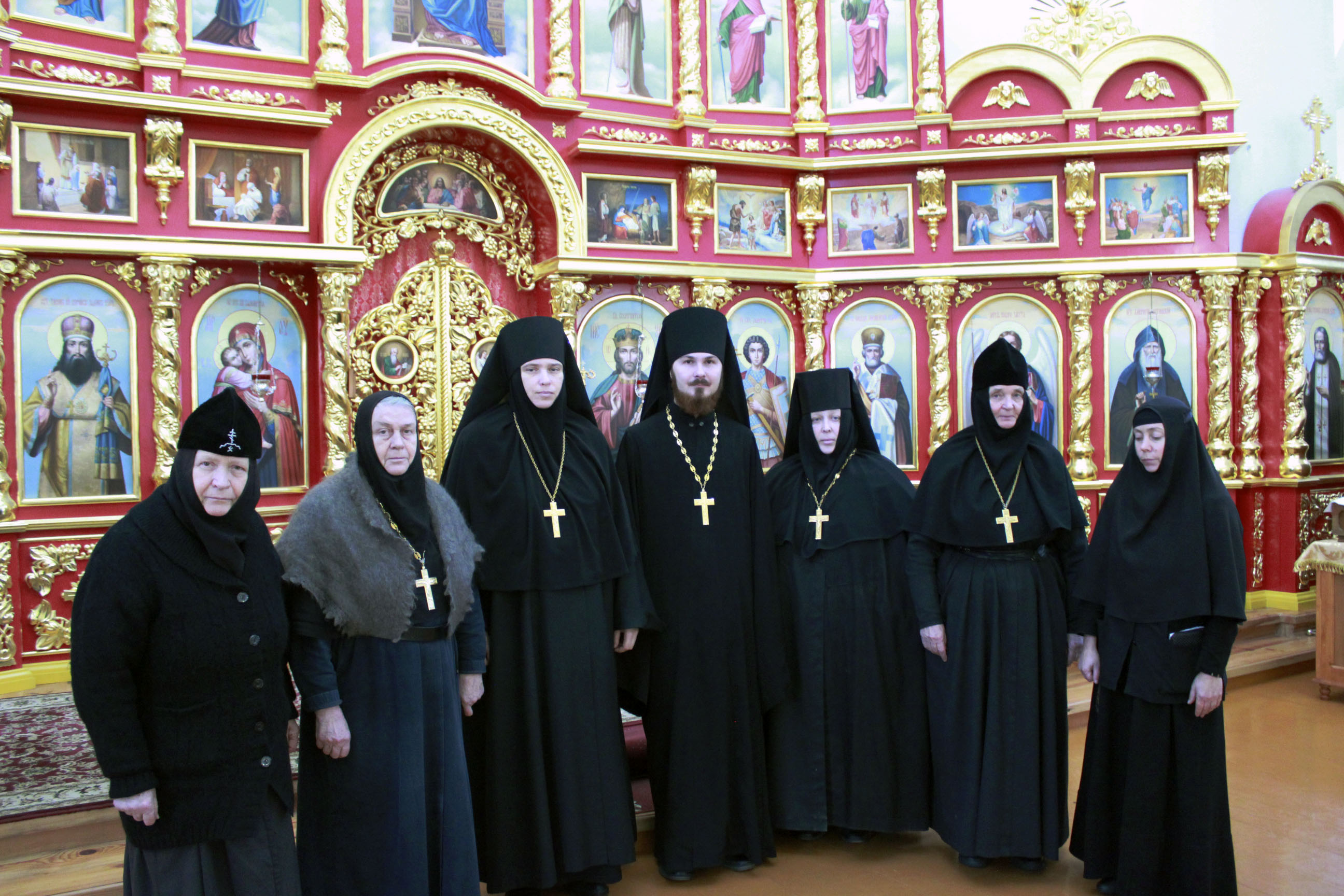 Круглый стол "Святоотеческие традиции и монашество наших дней"
