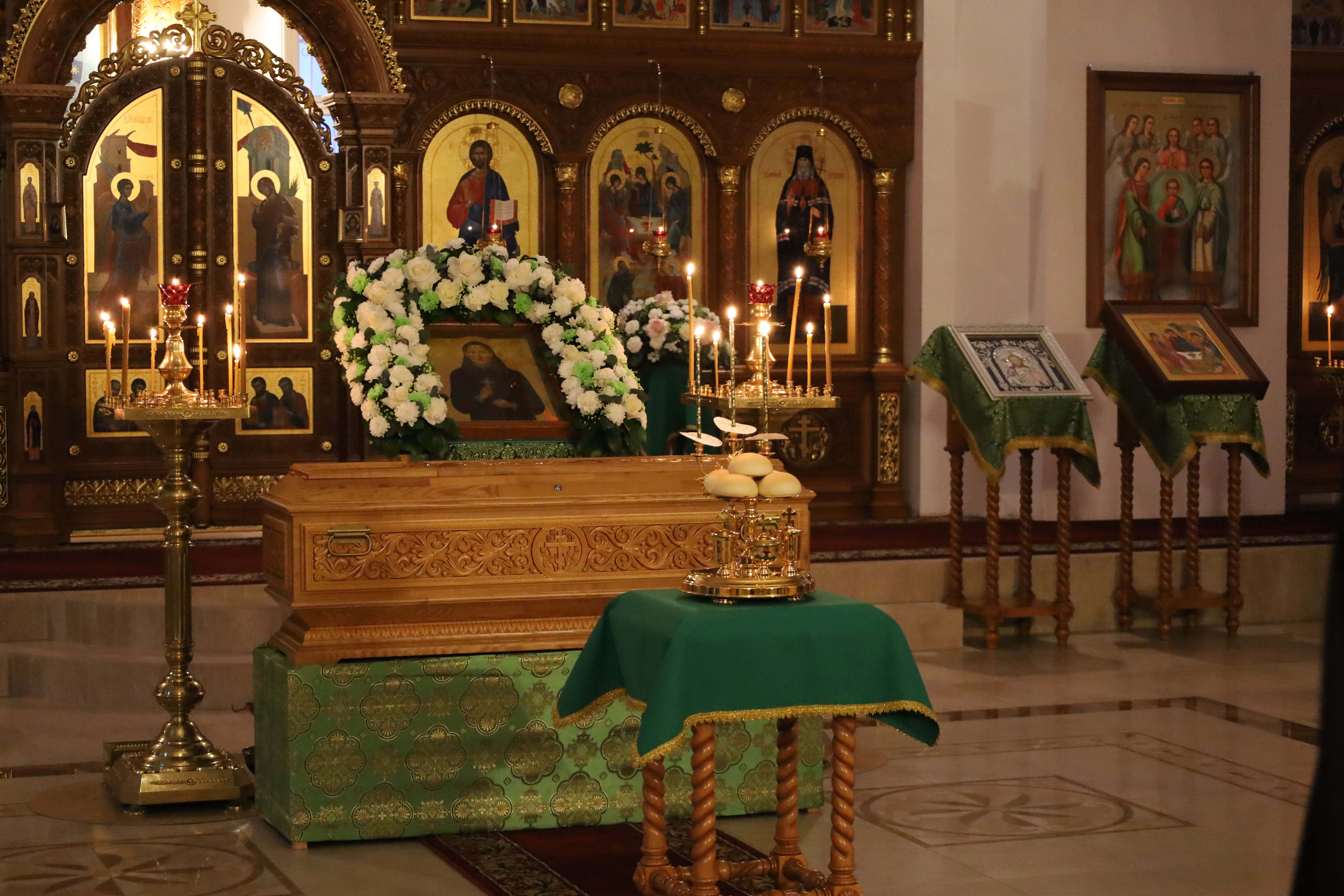 Всенощное бдение в канун дня памяти преподобного Иоанна Сезеновского /26.12.2025/