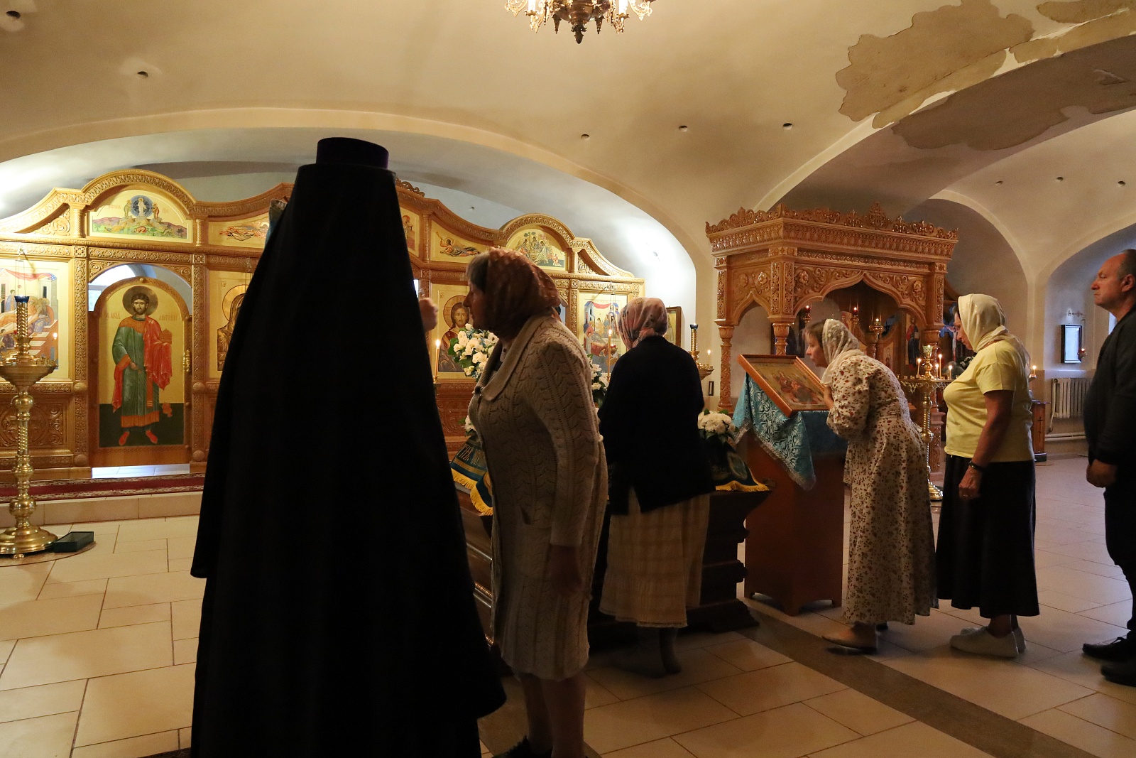 "В РОЖДЕСТВЕ ДЕВСТВО СОХРАНИЛА ЕСИ, ВО УСПЕНИИ МИРА НЕ ОСТАВИЛА ЕСИ" — фото 22