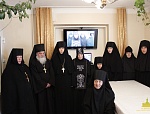 В Сезеновской обители прошел круглый стол, посвященный монашескому служению