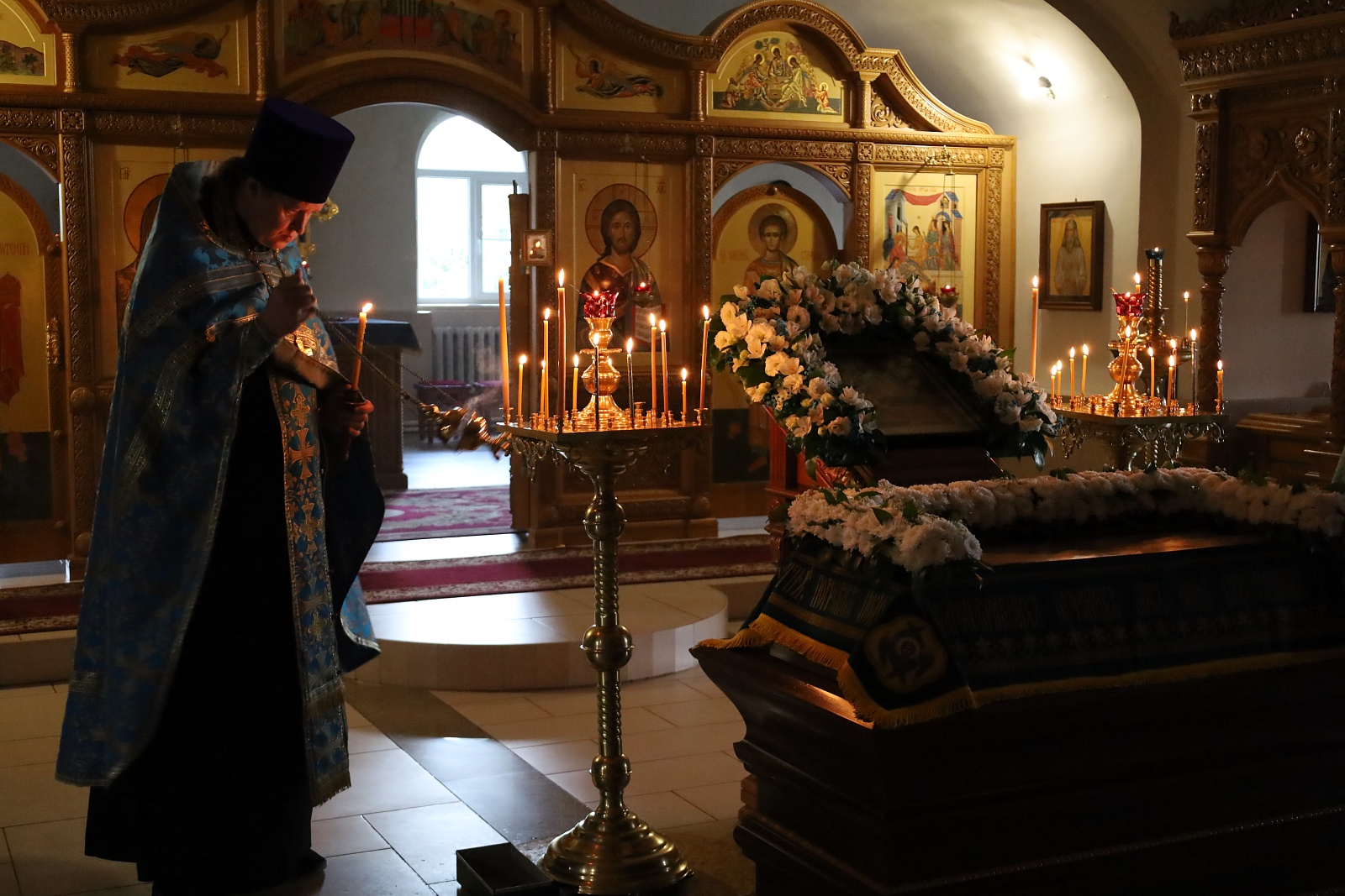 "В РОЖДЕСТВЕ ДЕВСТВО СОХРАНИЛА ЕСИ, ВО УСПЕНИИ МИРА НЕ ОСТАВИЛА ЕСИ" — фото 9